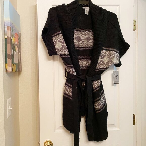 New Olivia Sky Black Cozy Wrap Short-Sleeve Cardigan Sweater - Picture 2 of 3